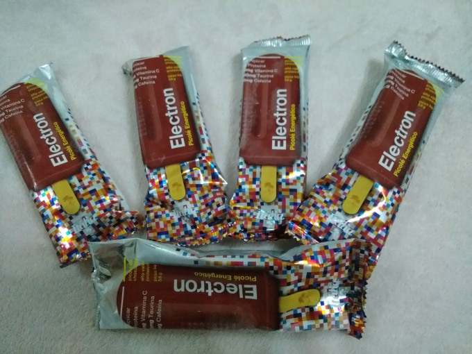 picolé com whey protein Electron de chocolate