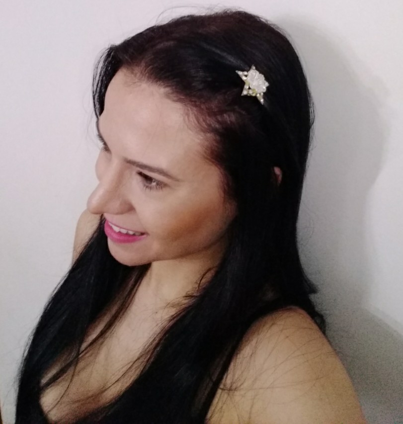 presilha de cabelo estrela com strass