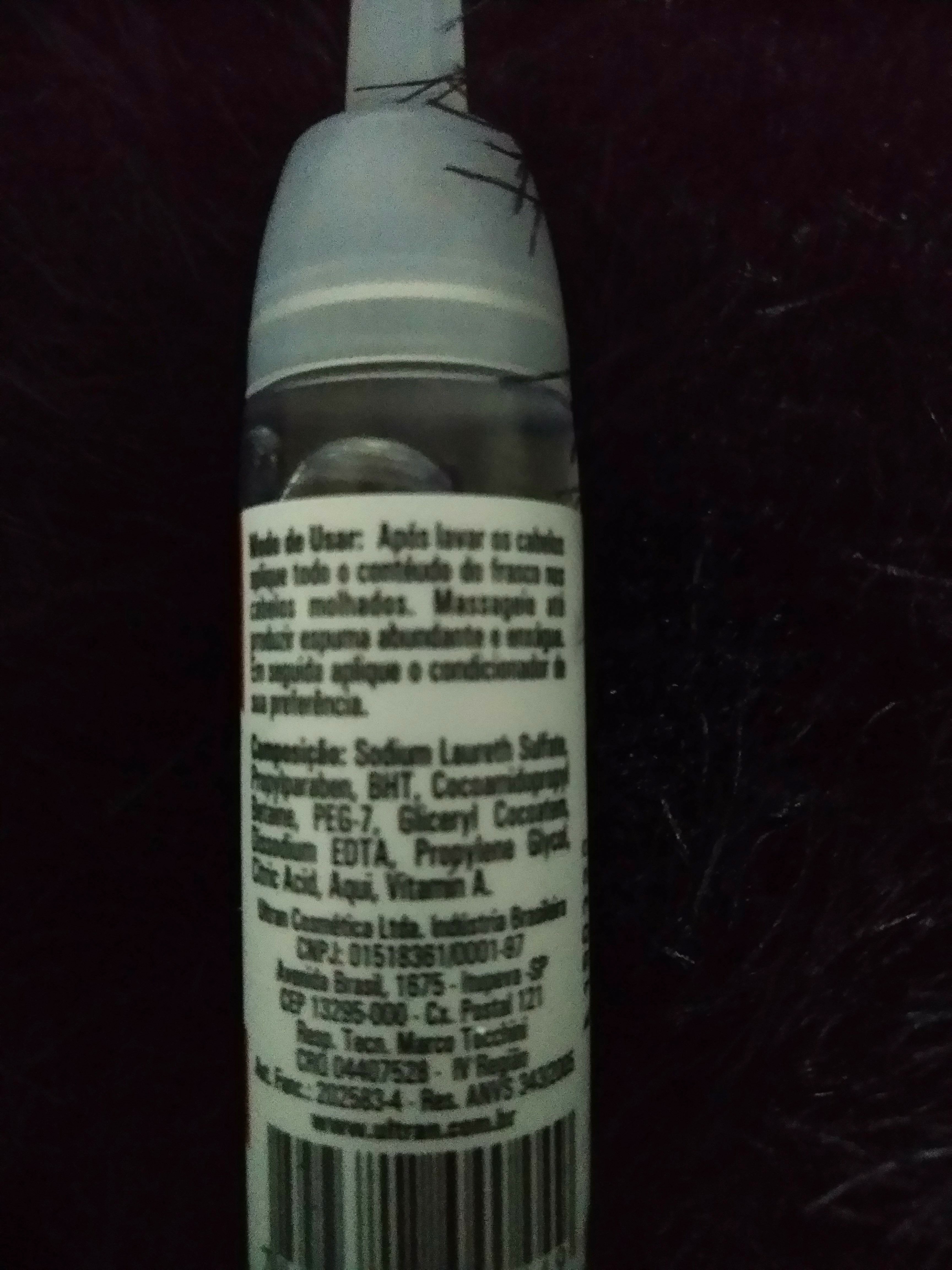 Ampola de vitamina A para o cabelo