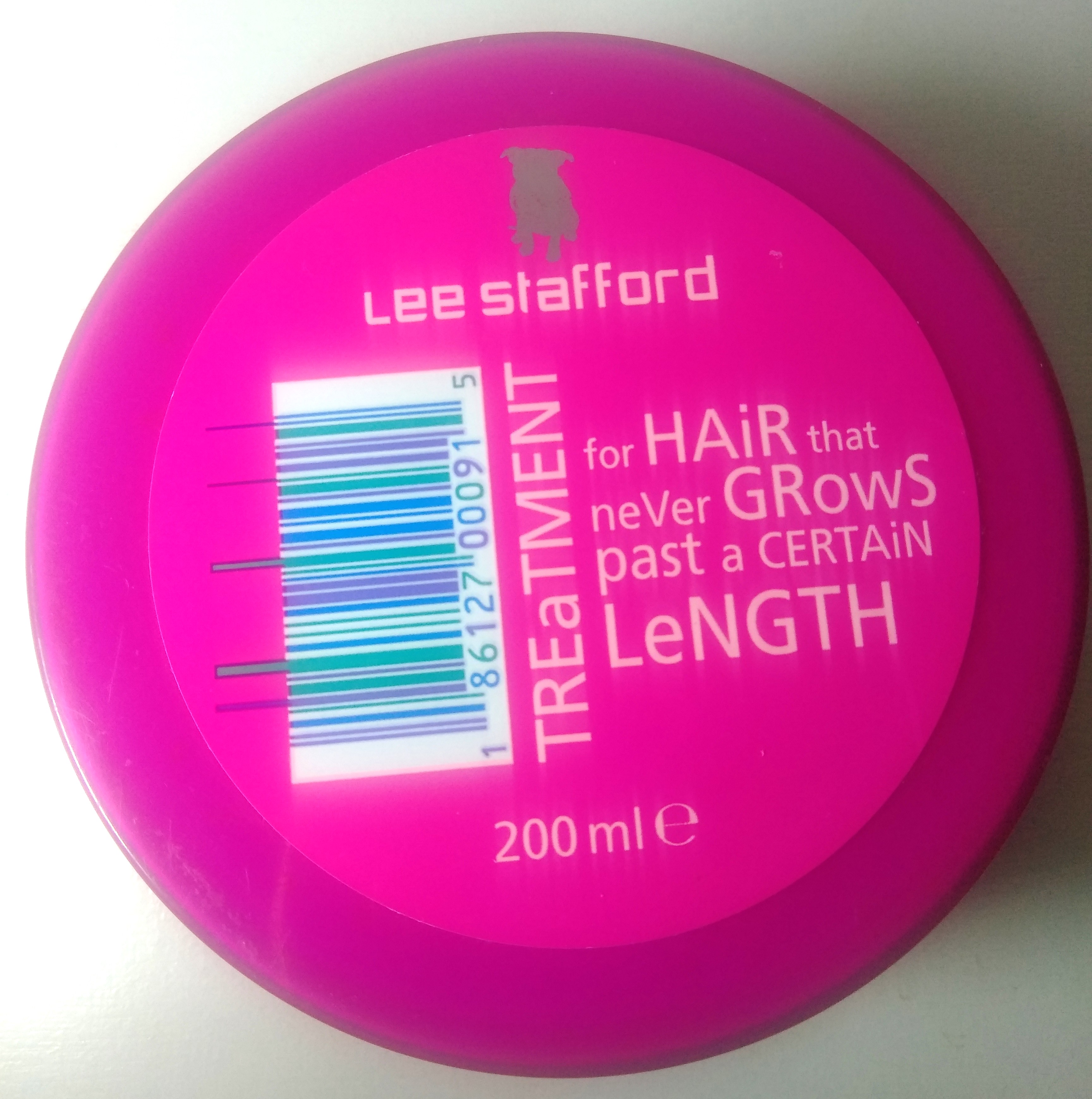 Máscara Lee Stafford Hair Growth em embalagem de 200 ml