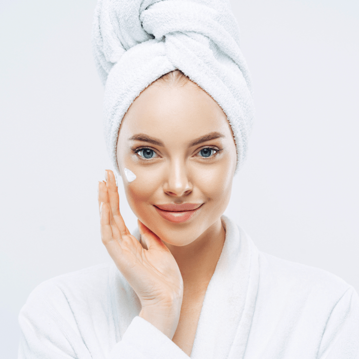 Um bom hidratante facial é fundamental em qualquer viagem