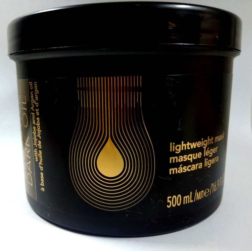 Máscara Dark Oil da Sebastian em embalagem de 500ml