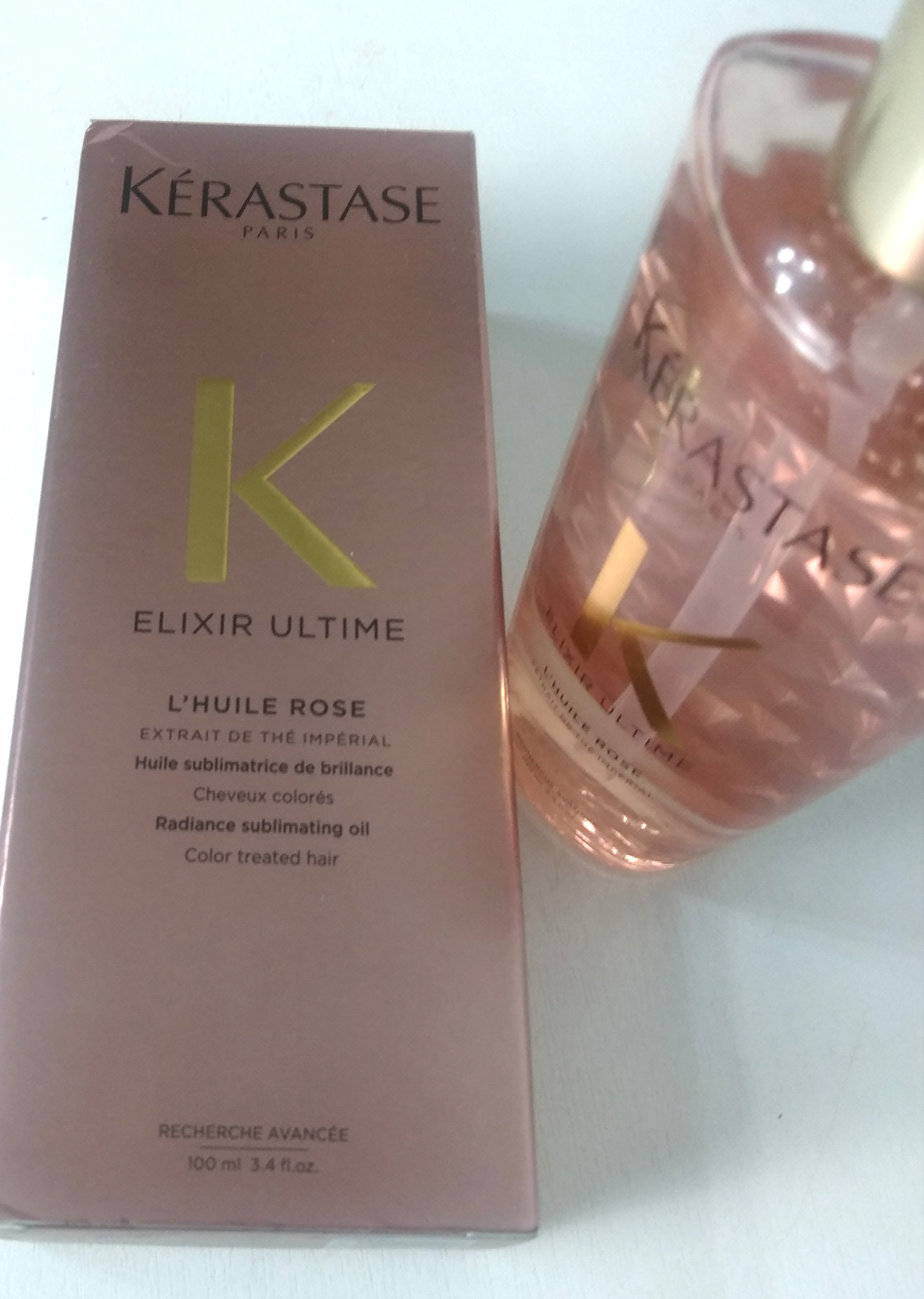 Óleo Kérastase Elixir Ultime L'Huile Rose em embalagem de 100ml