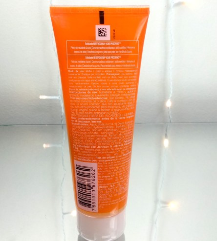 Esfoliante Neutrogena Acne Proofing: especificações