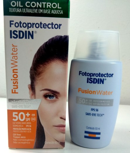 Protetor ISDIN Fusion Water em embalagem de 50ml