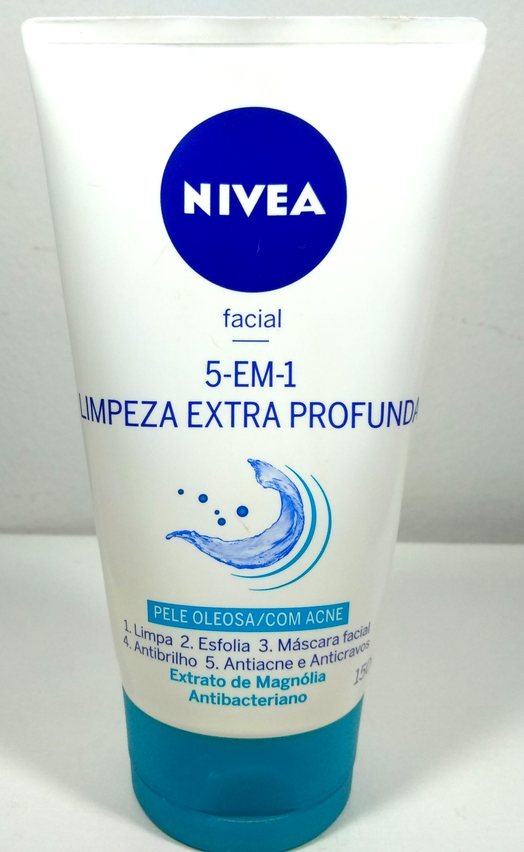 Limpeza Extra Profunda 5 em 1 Nivea em embalagem de 150ml