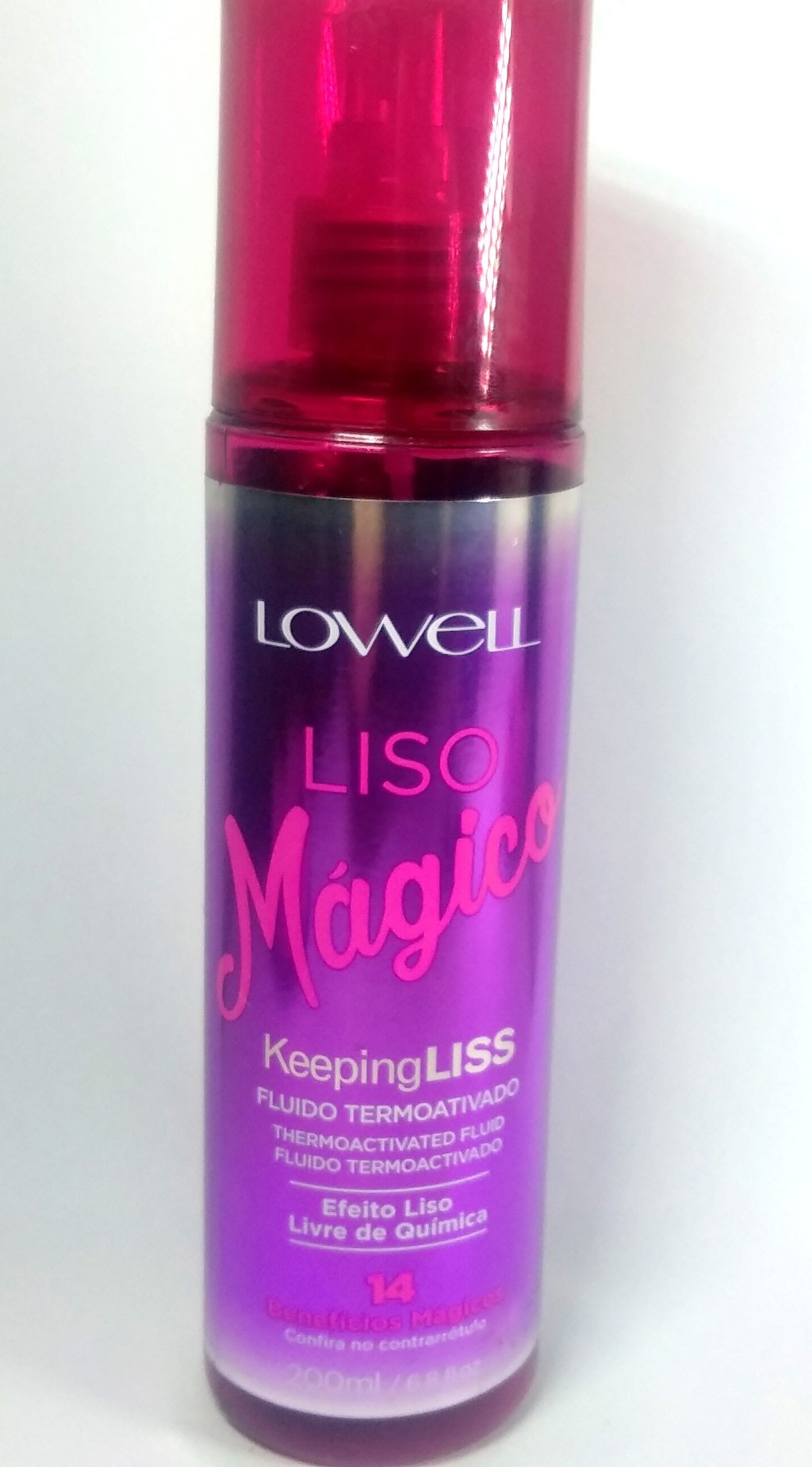 Lowell Liso Mágico em embalagem de 200ml