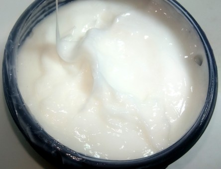 A máscara Net Mask da Truss possui o exclusivo efeito teia